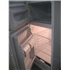 Image 2 : 24" WHITE 2 DOOR FRIDGE