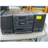 Image 1 : SANYO BOOKSHELF STEREO SYSTEM