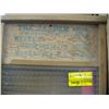 Image 2 : WOOD & GLASS WASHBOARD