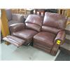 Image 3 : DUAL ELECTRIC RECLINER LOVESEAT