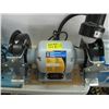 Image 1 : NEW POWER FIST 3/4 HP 8" BENCH GRINDER