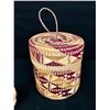 Image 2 : 4 Birch Bark Quilled Baskets and 1 NWC