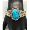 Image 7 : Eye-Catching Vintage Sterling Silver and Turquoise Bracelet