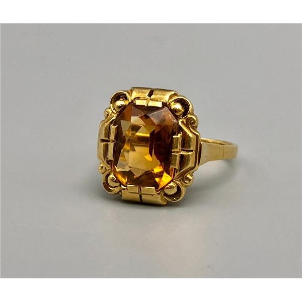 18k Gold and Emerald Cut Citrine Ring