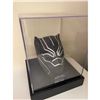 Image 1 : Signed Black Panther Mask in Acrylic Display
