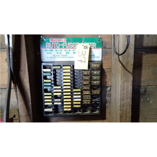 WHITAKER AUTO FUSEMASTER DISPLAY