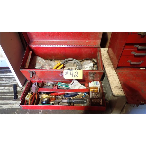 TOOLBOX COMPLETE WITH TOOLS