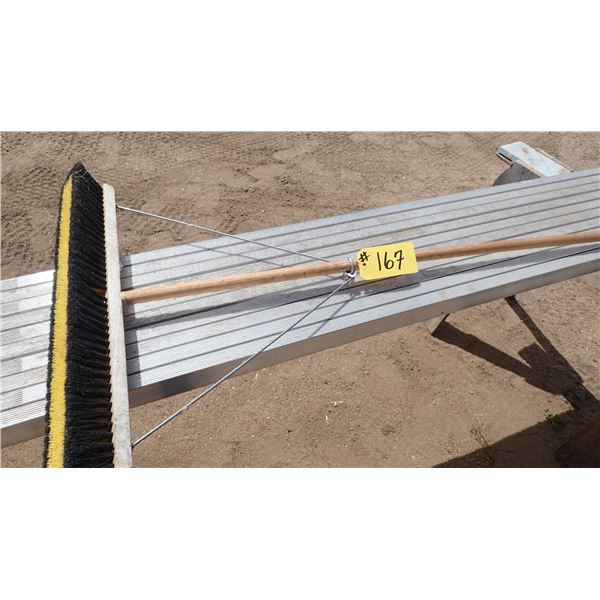 SOFT BRISTLE PUSH BROOM