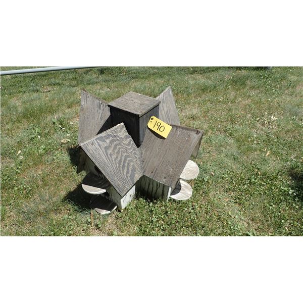 PURPLE MARTIN BIRD HOUSE