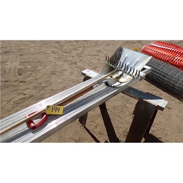 ALUMINUM SCOOP SHOVEL & RAKE