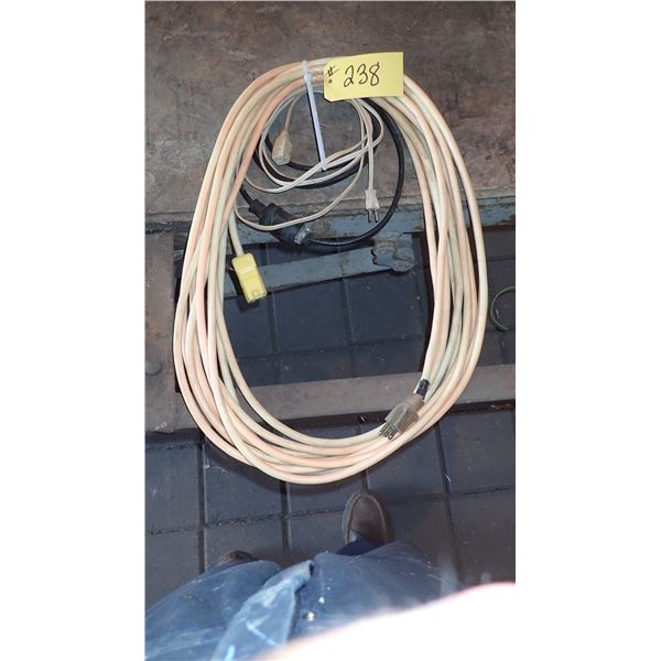 ORANGE EXTENSION CORD