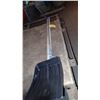 Image 1 : SQUARE NOSE PLASTIC SHOVEL EXTENSION HANDLES & BROOM HANDLE