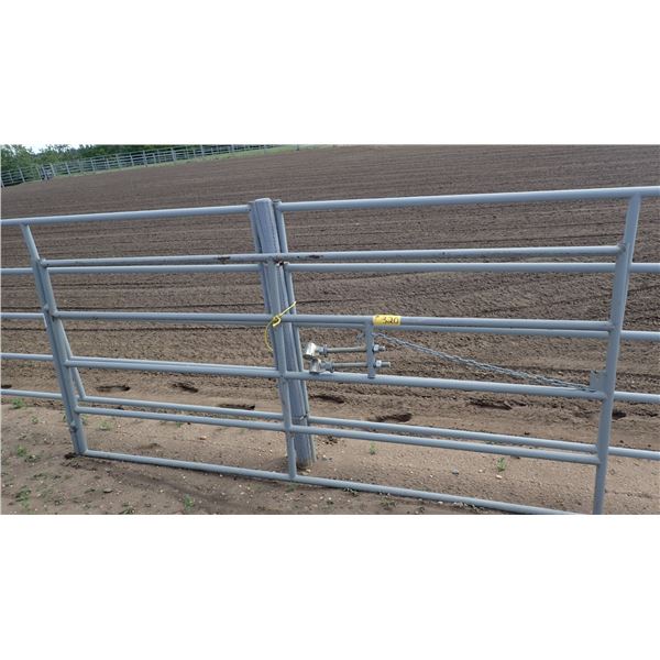2W LIVESTOCK 10' FARM GATE, UNIT # 3093, 1.5", 14 GAUGE, 5' HIGH, 5 RAIL, 48" OUTSIDE HEIGHT X 114" 
