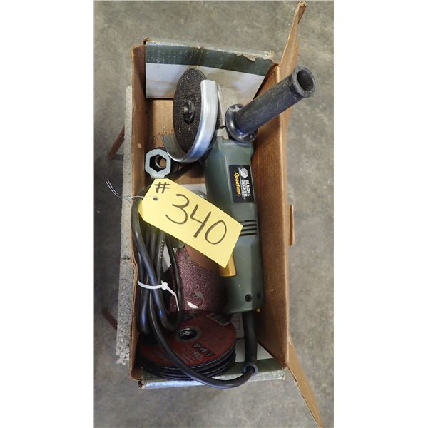 BLACK & DECKER QUANTUM 4" ANGLE GRINDER