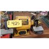 Image 1 : DEWALT DW 756 BENCH GRINDER