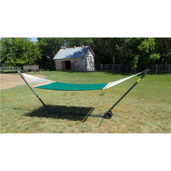 HAMMOCK & STAND C/W WHEEL KIT