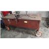 Image 1 : HEAVY DUTY WELDING BENCH ON CASTERS WITH A HALF INCH STEEL TOP