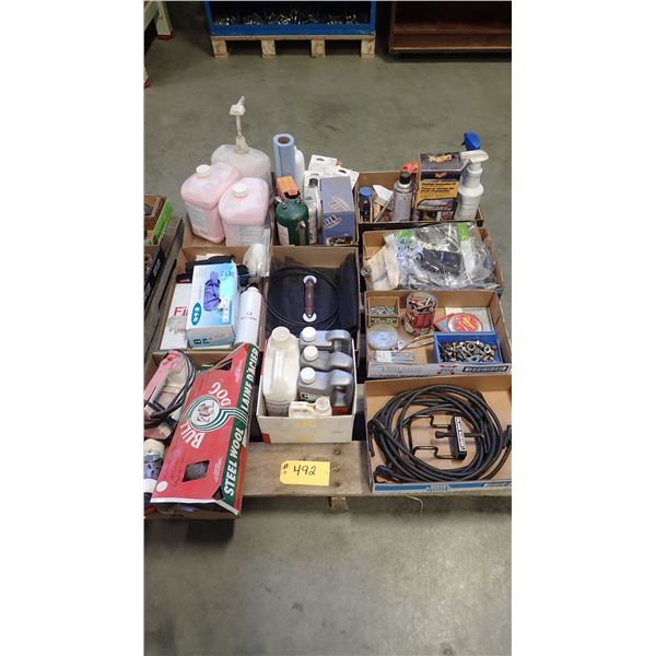 PALLET OF VARIOUS MATERIALS, HAND CLEANER, RUBBER GLOVES, STEEL WOOL ETC.