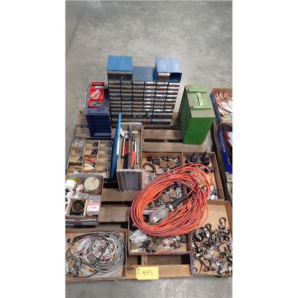 PALLET OF DRAWER ORGANIZERS COMPLETE WITH HARDWARE,