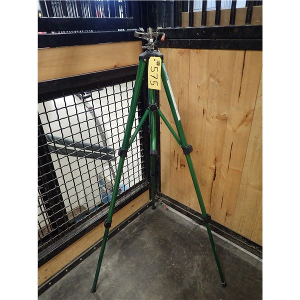 TRI-POD PULSE SPRINKLER