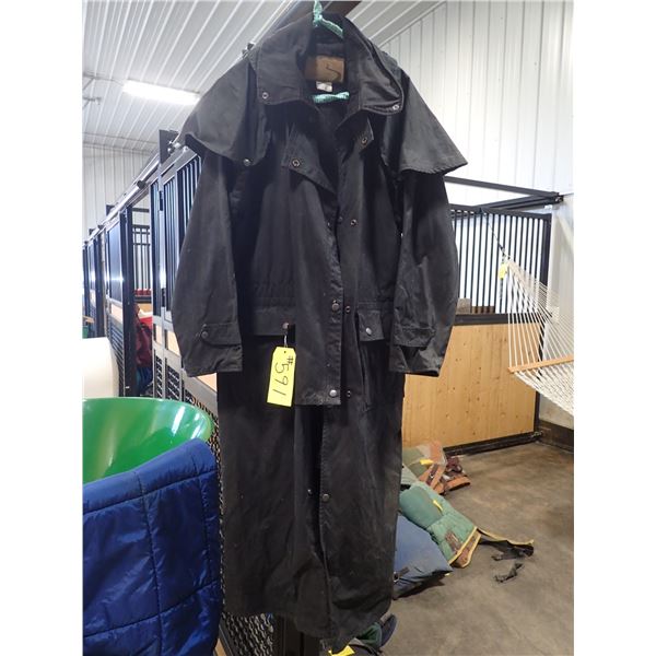 OUTBACK TRAIL OILSKIN COAT, MENS MEDIUM