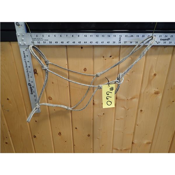 ROPE HALTER