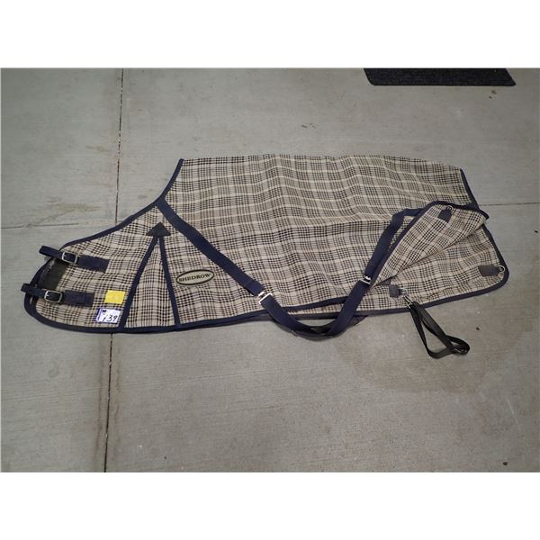 SHEDROW HORSE FLY SHEET (MISSING STRAP), WASHED, SIZE 68