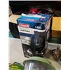 Image 2 : Propane lantern and heater with battery lantern and ice packs