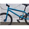 Image 2 : BLUE BMX BIKE