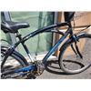 Image 2 : Black Bayside bike