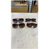 Image 2 : BAG OF JEWELRY AND 4 PAIRS SUNGLASSES