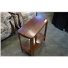 Image 2 : VINTAGE WOOD 2 TIER STAND