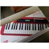 Image 2 : AS NEW CASIOTONE CT-S20RD DIGITAL KEYBOARD TESTED WORKING