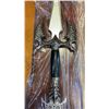 Image 2 : DECORATIVE FANTASY LONGSWORD WITH PLAQUE
