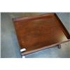 Image 2 : MAHOGANY FINISH COFFEE TABLE