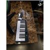 Image 2 : ROCKBAND 3 WIRELESS KEYBOARD KEYTAR AND ROCKBAND DRUMS