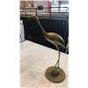 Image 2 : 2 BRASS BIRD FIGURES