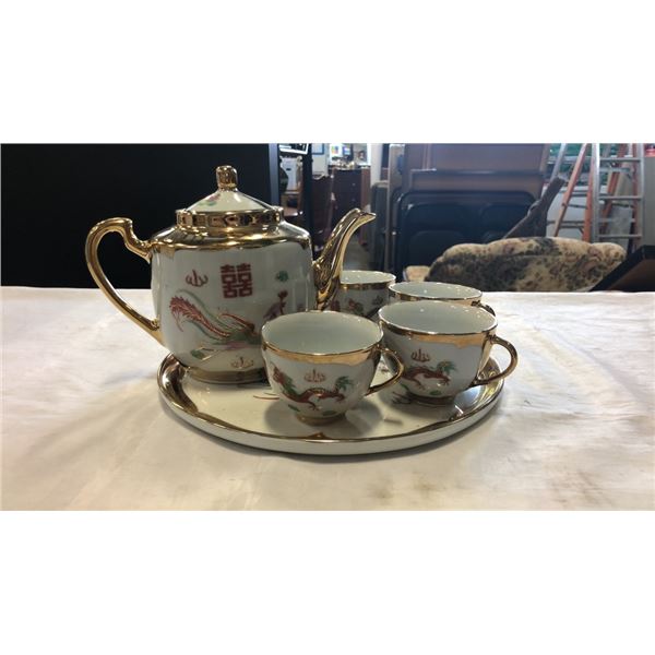 HAND PAINTED CHINA TEA SET - TEAPOT WITH 4 CUPS AND TRAY