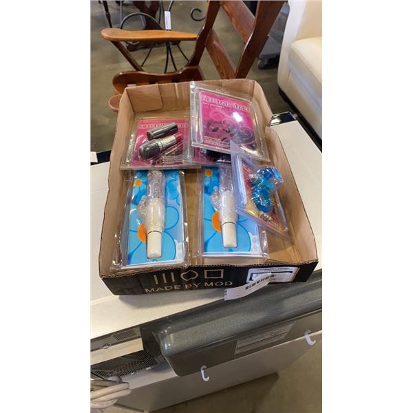 TRAY OF ADULT NOVELTY TOYS