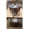 Image 1 : GSW TRIUMPH ALUMINUM POT WITH SPOUT