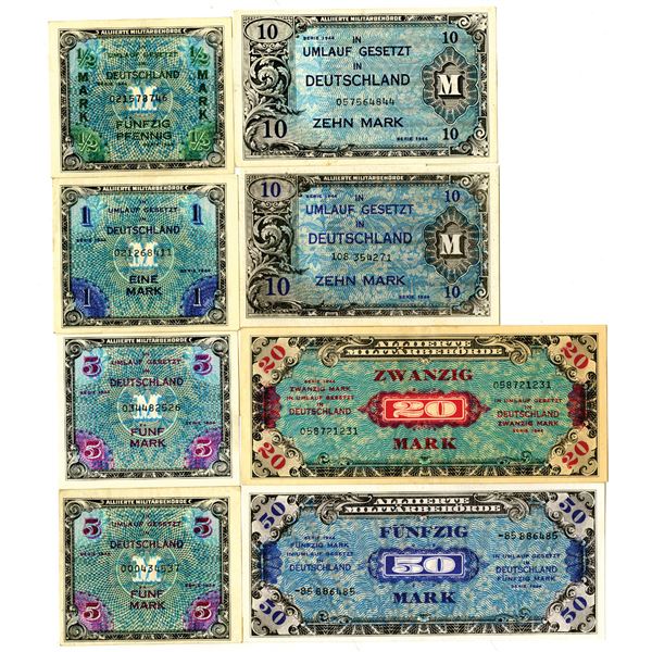 Allierte Milit_rbeh_rde, 1944 Lot of 14