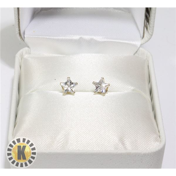 14K YELLOW GOLD STAR CZ EARRINGS