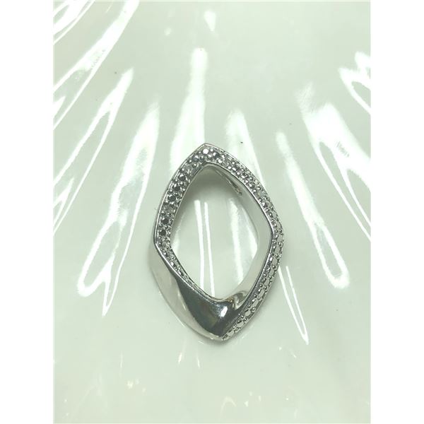 SILVER DIAMOND PENDANT