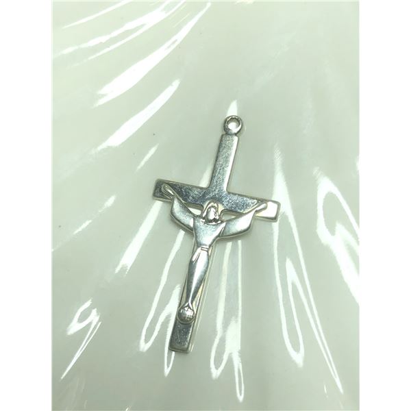 SILVER CROSS PENDANT