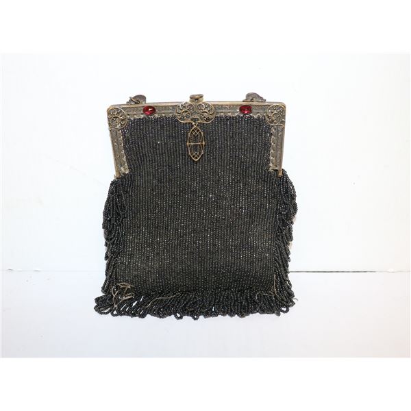1920S LADIES BEADED COCKTAIL PURSE