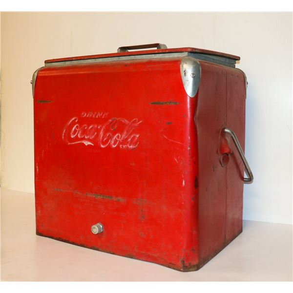 ANTIQUE METAL COKE COOLER