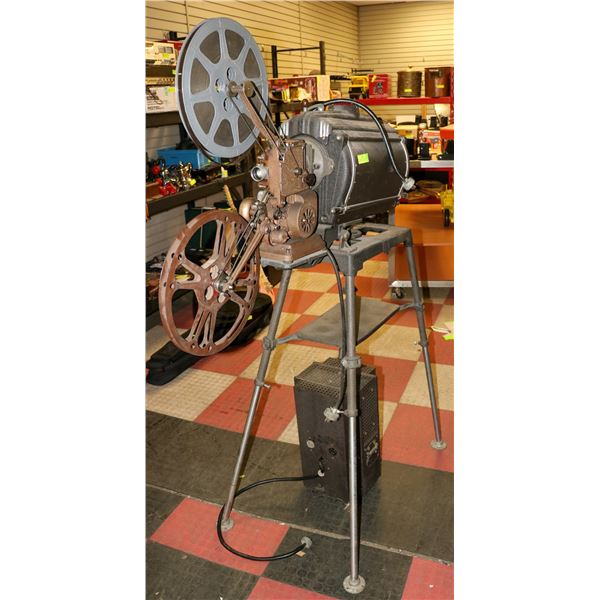1930 AMPRO MOVIE THEATRE PROJECTOR WITH AMPLIFIER