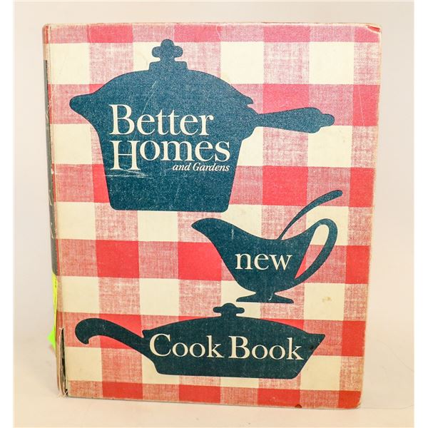 VINTAGE BETTER HOMES AND GARDEN COOK BOOK