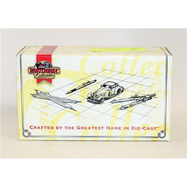 1955 FORD RED CROWN GASOLINE TRUCK IN BOX 1:43