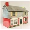 Image 2 : 1950S TIN DOLL HOUSE